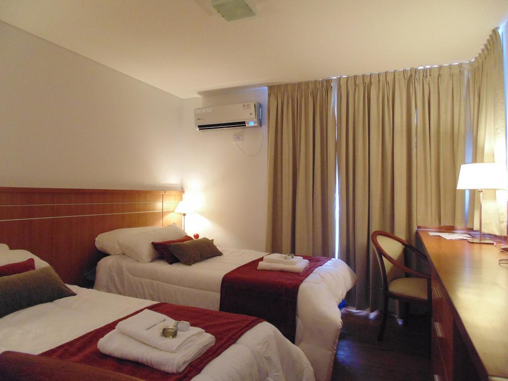 Catamarca Suites Land Rosario Room photo